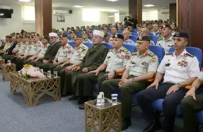القوات المسلحة الأردنية تودّع بعثة الحج
