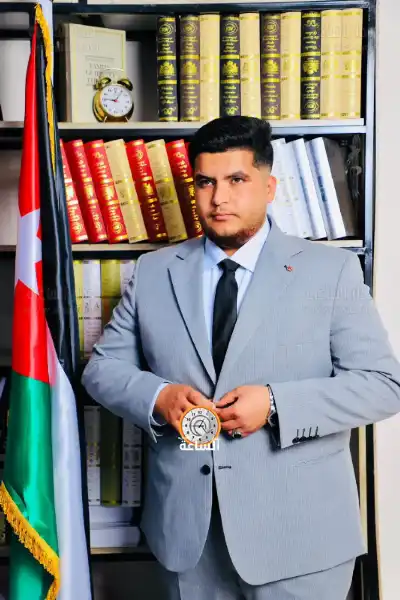 عمران الطراونة.. مبارك التخرج