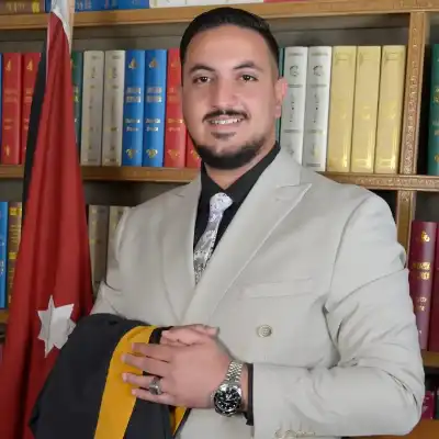 محمد الكردي.. مبارك التخرج