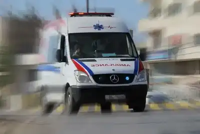 إربد: شاب ينقل والده الى المستشفى