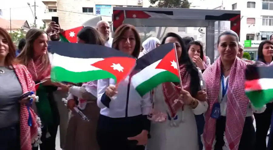 مدار الساعة,أخبار البنوك والشركات,عيد الاستقلال