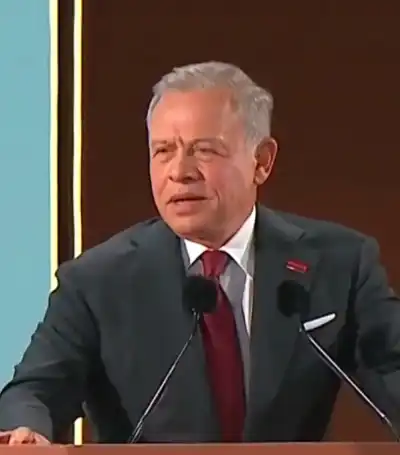 الملك للأردنيين: بيننا عهد يحفظ في