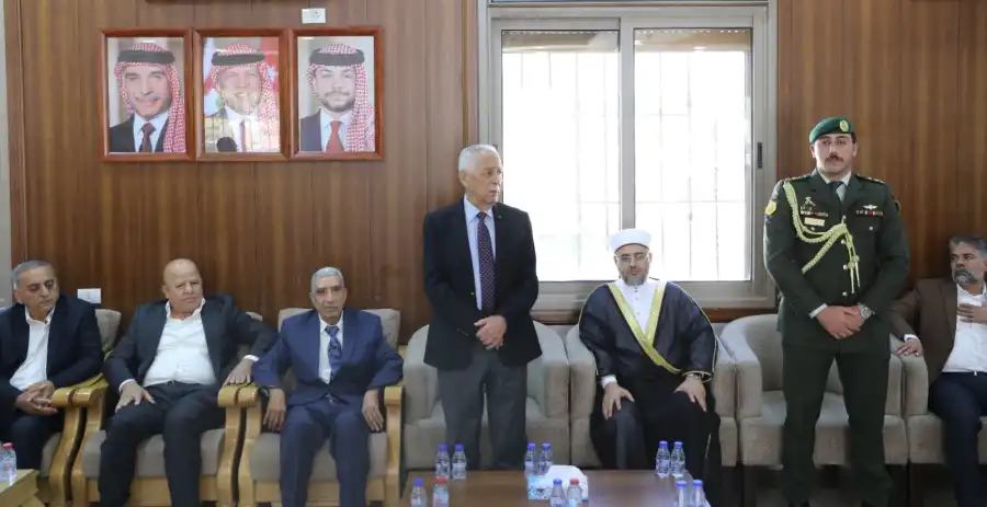 مدار الساعة,أخبار الأردن,اخبار الاردن,إمام الحضرة الهاشمية,الملك عبدالله الثاني,الحسين بن عبدالله الثاني,ولي العهد,الديوان الملكي,الديوان الملكي الهاشمي