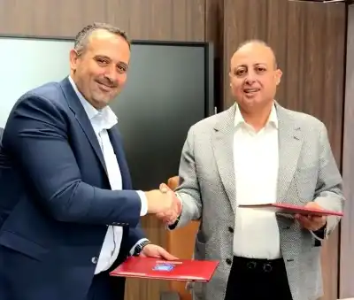عمّان الأهلية وصندوق كفاءات المستقبل يوقعان
