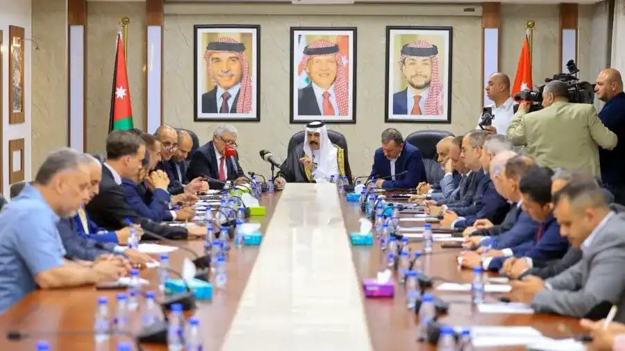 مدار الساعة,أخبار مجلس النواب الأردني,وزير النقل,هيئة تنظيم النقل البري,وزارة السياحة والآثار,وزارة الاستثمار,وزارة السياحة,مجلس النواب