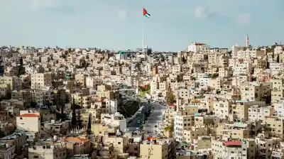 البنك الدولي: اقتصاد الأردن يتعافى تدريجيا