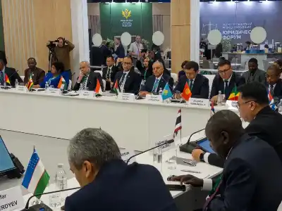 اللواء المعايطة يشارك في منتدى سانت