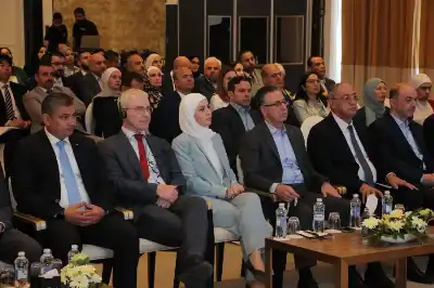 وزير الصناعة والتجارة يرعى اطلاق برنامج