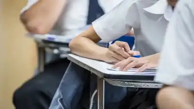 أكثر من 56 ألف طالب يتقدمون