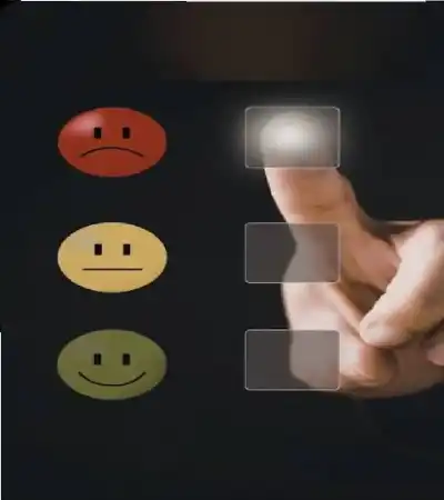 (لا يصلين أحد العصر إلا في