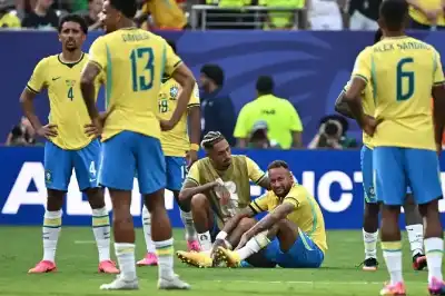 الطائرة عادت بلاعب واحد.. اختفاء جماعي