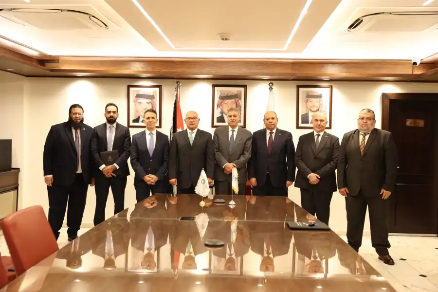 مدار الساعة,أخبار البنوك والشركات