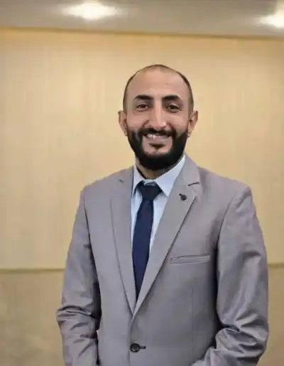معاذ الزريقات.. مبارك الدبلوم العالي