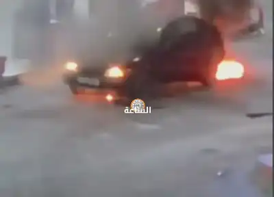 إحتراق مركبة اثناء تعبئة الوقود في
