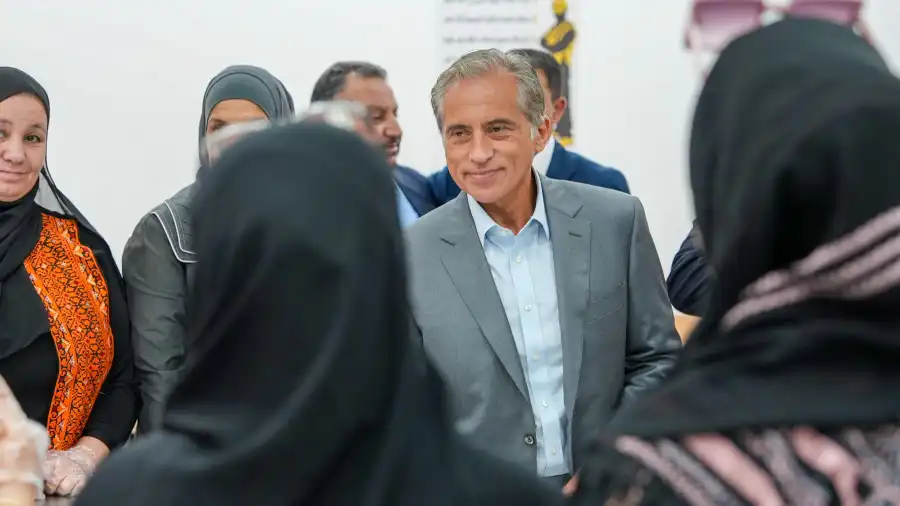 مدار الساعة,الدكتور جعفر حسان,رئيس الوزراء,التدريب المهني