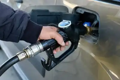 كيف يتسبب الإفراط في تعبئة الوقود