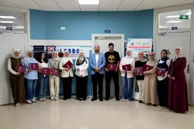 دورة تدريبية بزراعة الخلايا والأنسجة في
