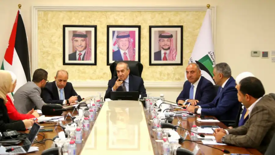 مدار الساعة,أخبار الأردن,اخبار الاردن,أخبار اقتصادية,ماهر أبو السمن,وليد المصري,جعفر حسان,رئيس الوزراء,دائرة الأراضي والمساحة,وزارة النقل,وزارة الأشغال العامة والإسكان,أمانة عمان,وزارة الأشغال