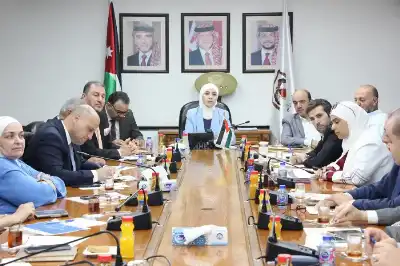 الزعبي تؤكد التقدم في تنفيذ مشاريع