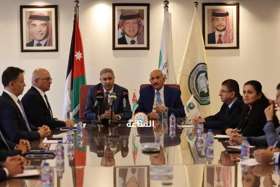 (طفل) الفوسفات والبوتاس الذي ولد عملاقا..