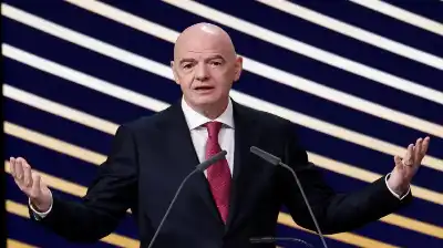 ويلز أول دولة تعلن سحب دعمها