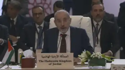 الصفدي: إسرائيل تخرق حرمة المقدسات وتحاصر