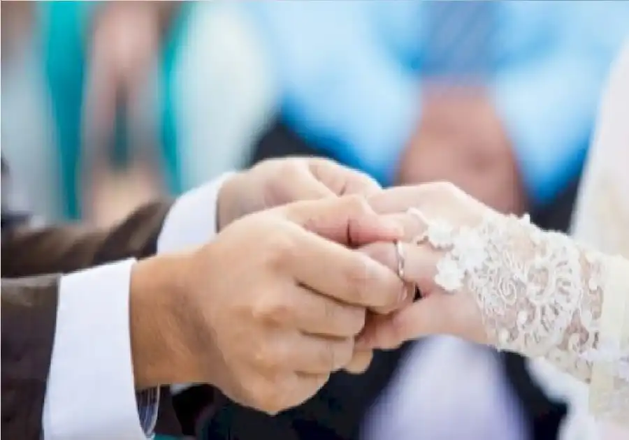 مدار الساعة,شؤون دينية