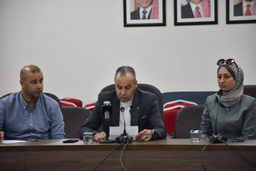مدار الساعة,أخبار المجتمع الأردني,وزير الصناعة والتجارة والتموين,الملك عبدالله الثاني,يعرب القضاة,غرفة صناعة عمان