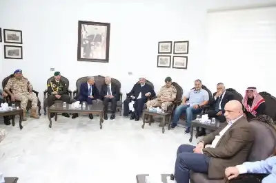 عشيرة الطواهي تشكر المعزين بالمحامي الراحل