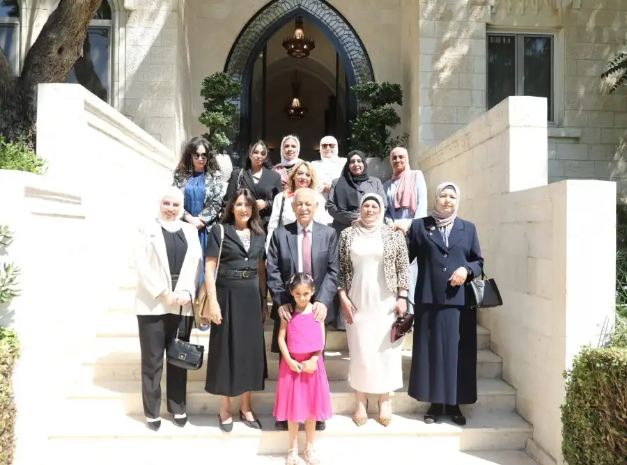 مدار الساعة,أخبار الأحزاب الأردنية,الملك عبد الله الثاني,الديوان الملكي,الديوان الملكي الهاشمي