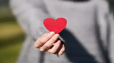 كيف يربّي المؤمن قلبه على الإخلاص؟