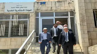وزير الصحة يوجه بنقل عيادات عمّان