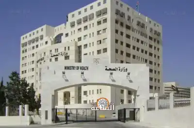 33 طبيبا وممرضا وأخصائيا وإداريا أردنيا