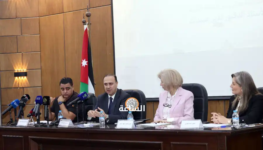 مدار الساعة,أخبار الأردن,اخبار الاردن,أخبار الجامعات الأردنية,وزير الاتصال الحكومي,محمد المومني,الجامعة الأردنية,قائمة النشامى,وسائل التواصل الاجتماعي