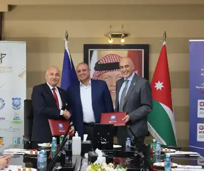 عمّان الأهلية توقّع مذكرة تفاهم مع