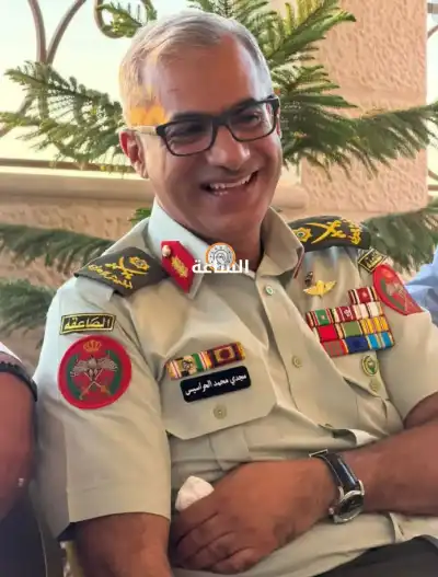 الصحفي أحمد أبو عساف وعشيرته يهنئون