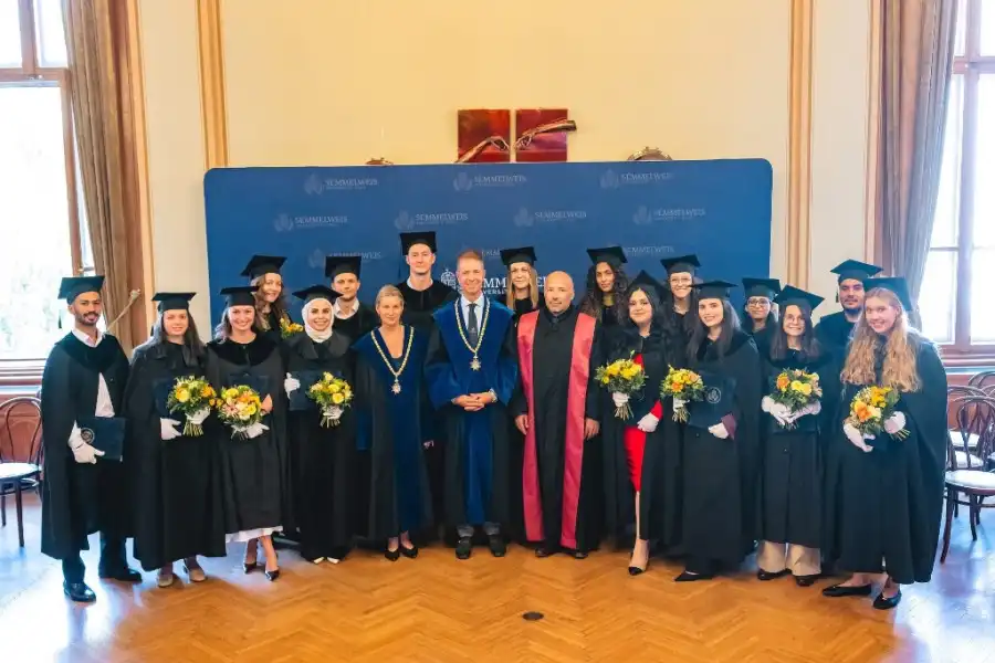 مدار الساعة,أخبار الجامعات الأردنية,جامعة عمان الأهلية