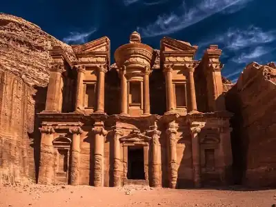البتراء.. مدينة تتنفّس على مهل