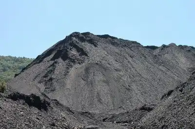 كنز استراتيجي في رماد الفحم.. مخلفات