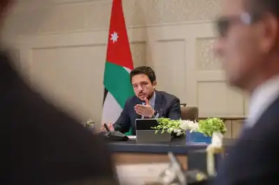 ولي العهد يترأس اجتماعا دوريا للمجلس