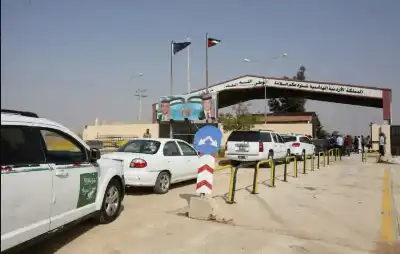 استحداث ساحة جديدة تتسع لـ 200