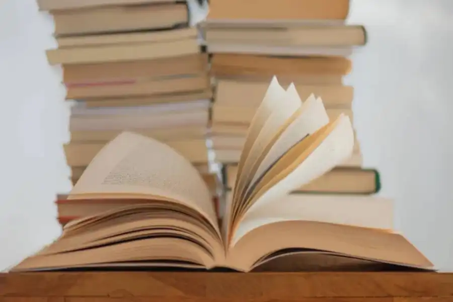 مدار الساعة,أخبار ثقافية,الإمارات العربية المتحدة