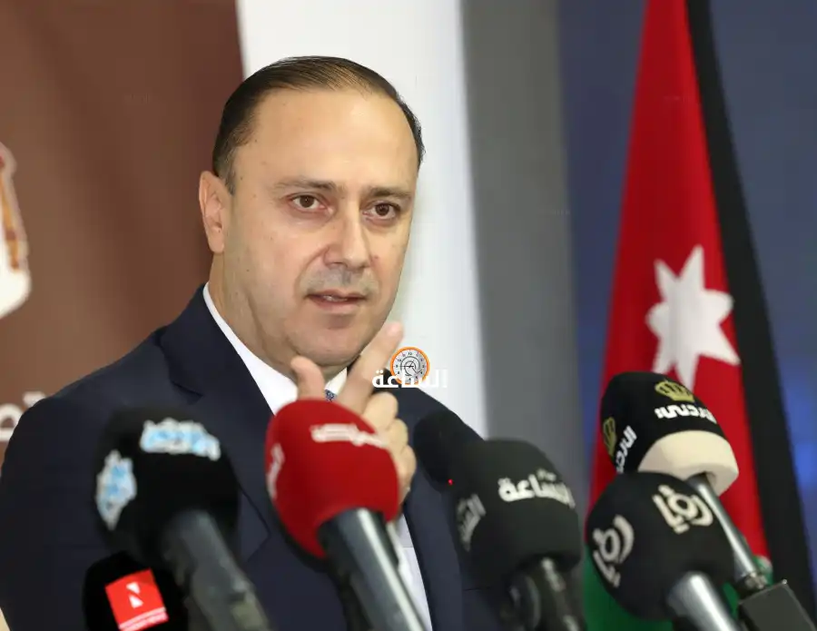 مدار الساعة,مناسبات أردنية,وزير الاتصال الحكومي,محمد المومني,معهد الإعلام الأردني,وزارة الاتصال الحكومي