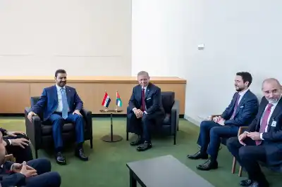 الملك يلتقي رئيس الوزراء العراقي في