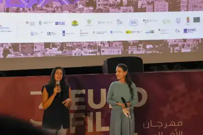 لمسات من الفكاهة والثقافة السويسرية في