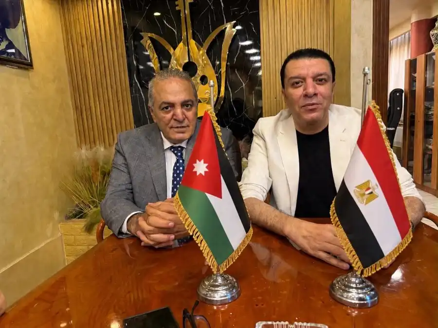 مدار الساعة,أخبار ثقافية