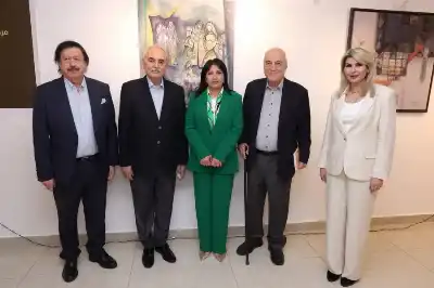 الأدب الدبلوماسي للدكتورة نوال الحوار.. كتاب