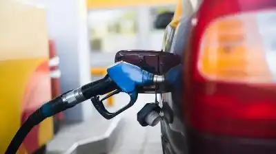 الحكومة الأردنية ترفع اسعار البنزين وتثبت