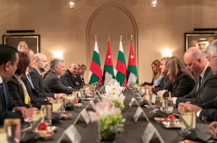 مدار الساعة,أخبار الأردن,اخبار الاردن,وزير الخارجية وشؤون المغتربين,وزيرة السياحة والآثار,وزير الاقتصاد الرقمي والريادة,وزير الثقافة,وزير الشباب,وزير الدولة لشؤون رئاسة الوزراء,رئيس الوزراء,الملك عبدالله الثاني,رئاسة الوزراء,قصر الحسينية
