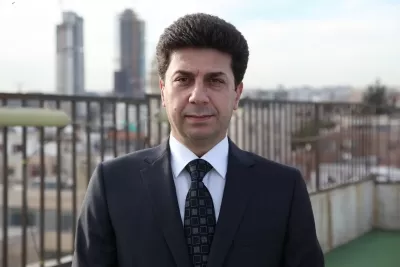 مدار الساعة,مقالات مختارة
